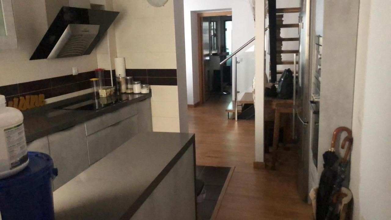 Апартаменты Atico Duplex Zona Monumental Касерес Экстерьер фото